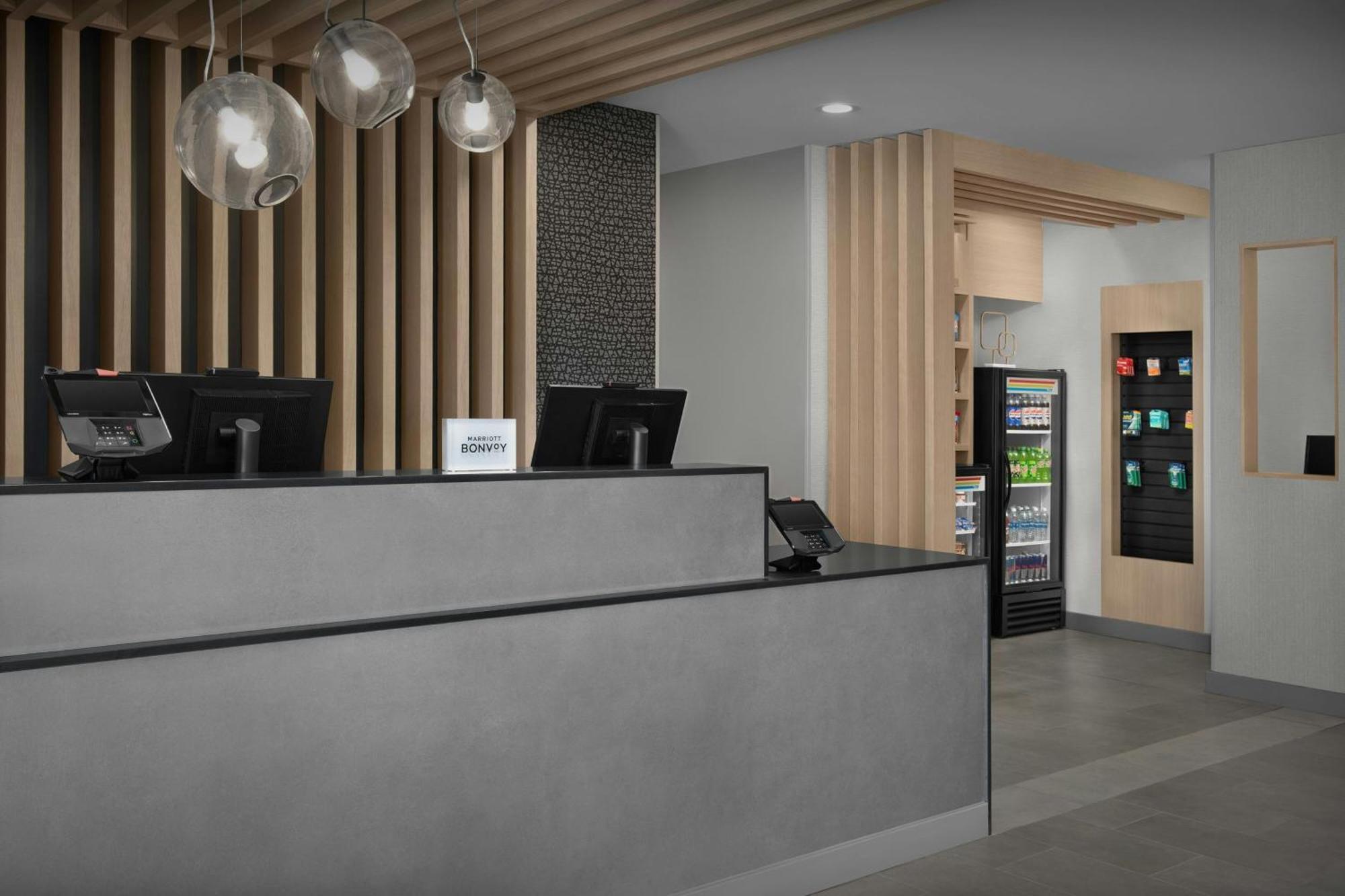 Towneplace Suites By Marriott Fort Myers Gulf Coast Extérieur photo